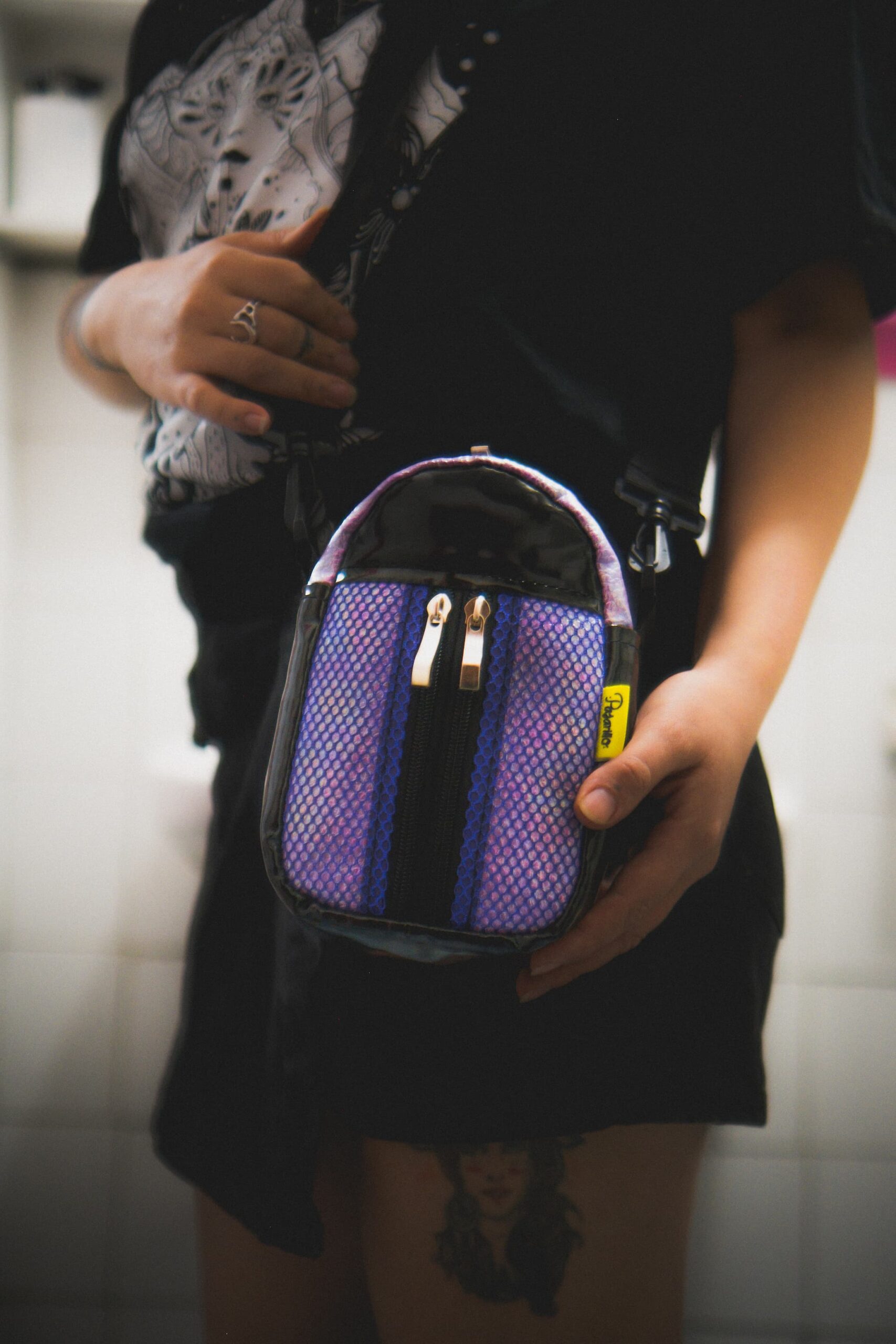 bolso de hombro charol eco cuero